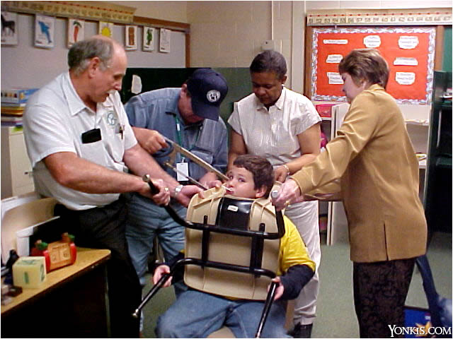 3042004114111.jpg 3042004114111.jpg