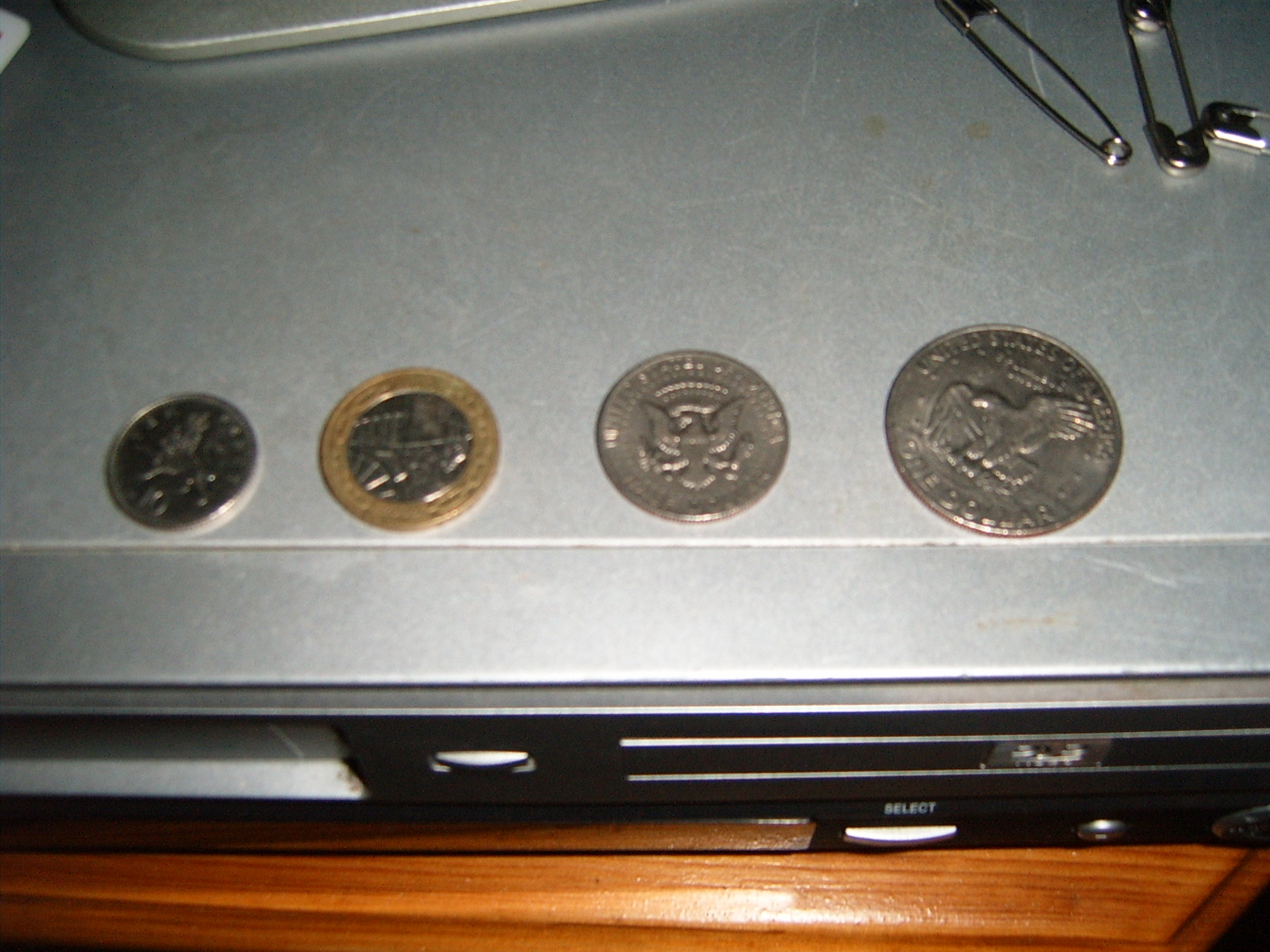 S3700079.JPG